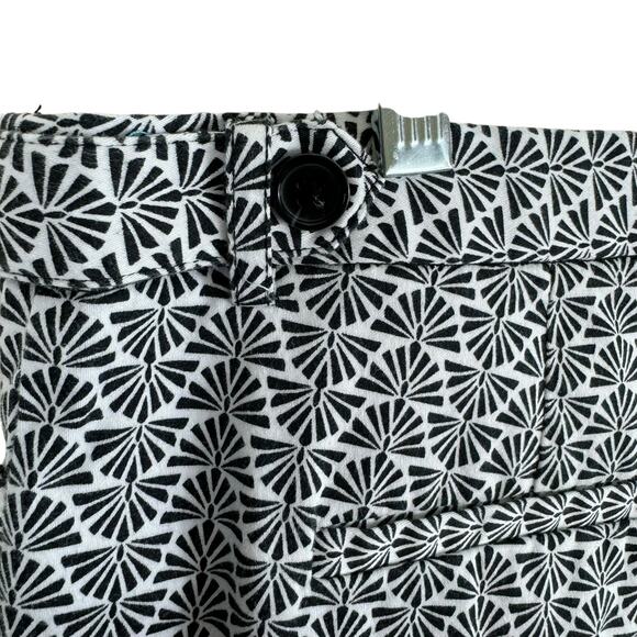 Laundry By Shelli Segal Black White Fan Print Cotton Chino Shorts Size 10 - Picture 6 of 9